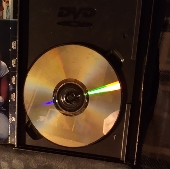 DVD: Gothika Rated R - Picture 2 of 3